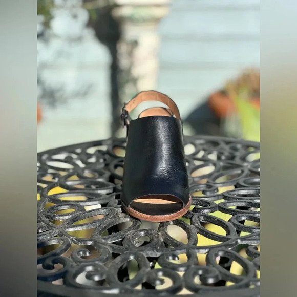 Madewell — Riley Convertible Slingback Mule - Picture 4 of 8